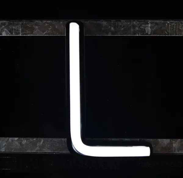 Letter L